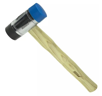Dedra 13M301 Klempířské kladívko 28 mm, hlava PU/nylon, hikorová rukojeť